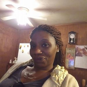 Meet your Posher, Shay mrs'rich